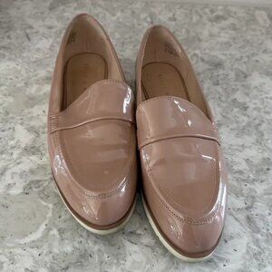 Ladies Blush Pink Patent Leather Loafers Size 8